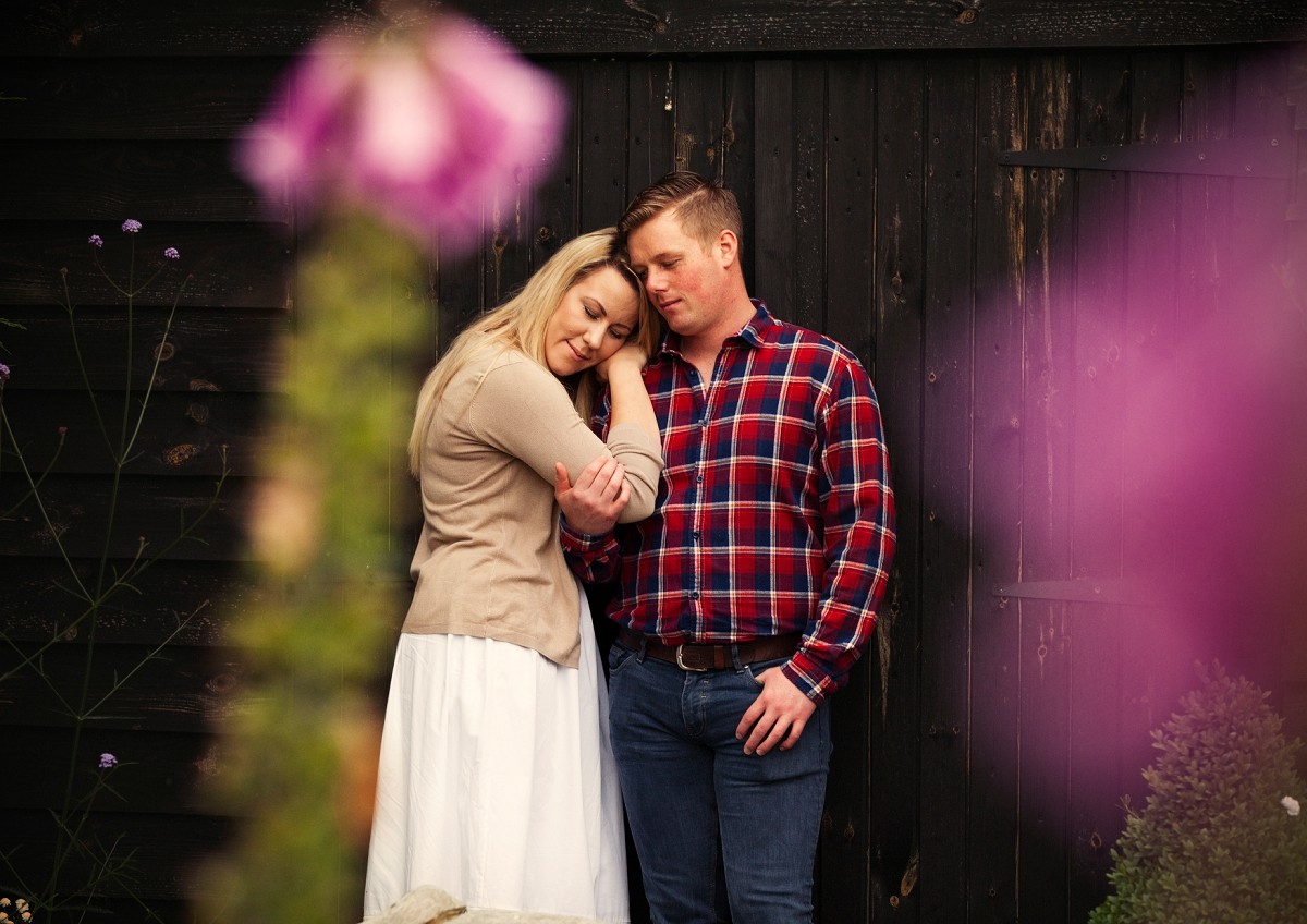 Amanda and Jason at Gaynes Park, Epping