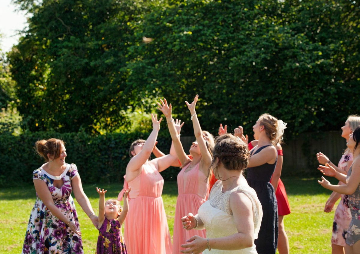 catching bouquet