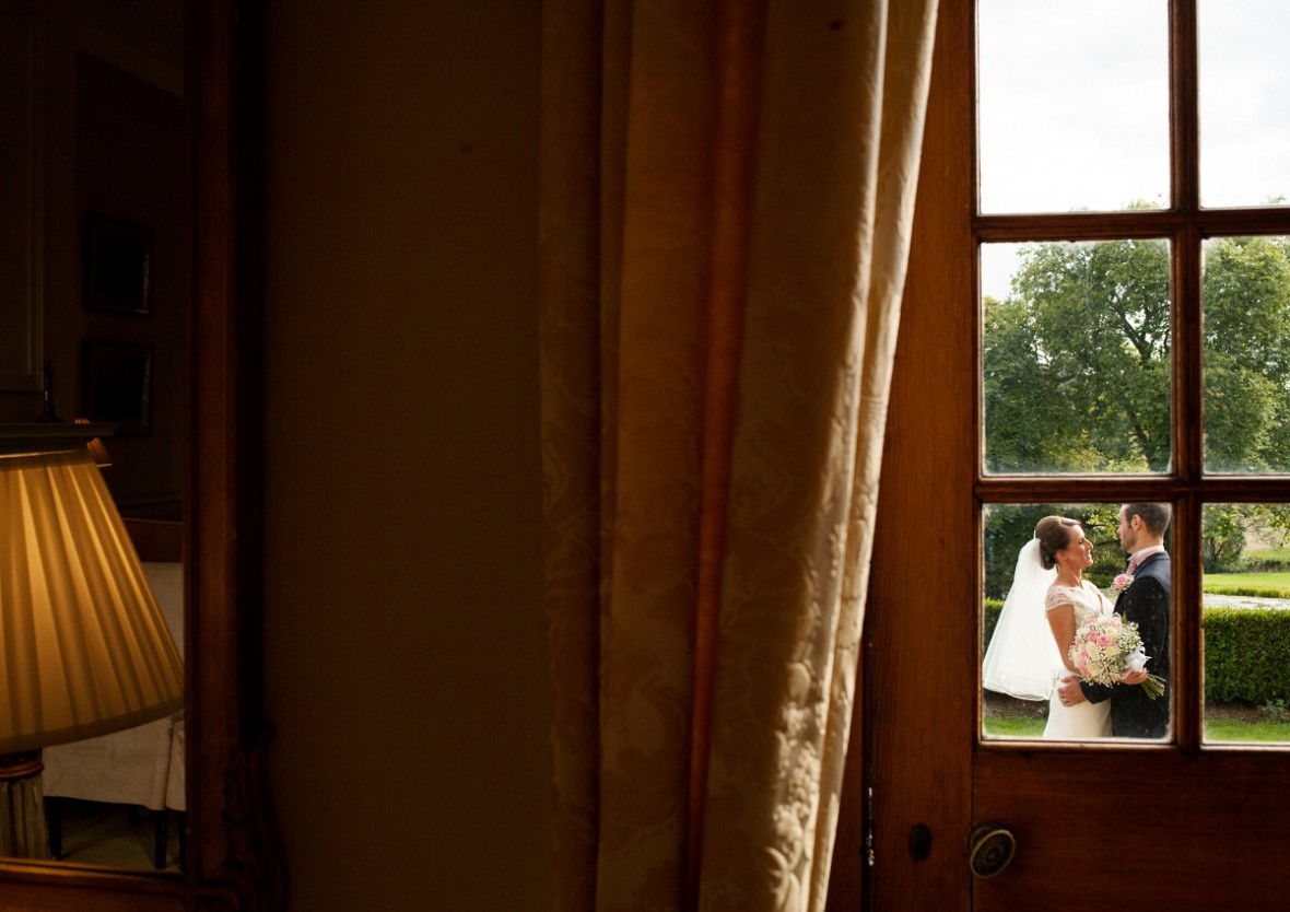 a moment of relax during very busy wedding day